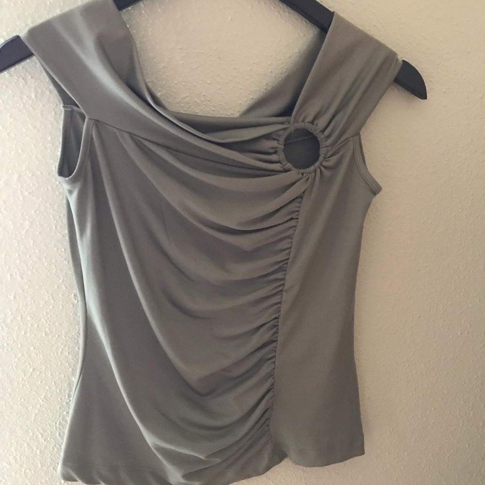 Hot Kiss - Green Top